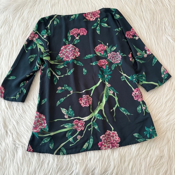 Anthro HD Green Floral Blouse - Picture 4 of 4